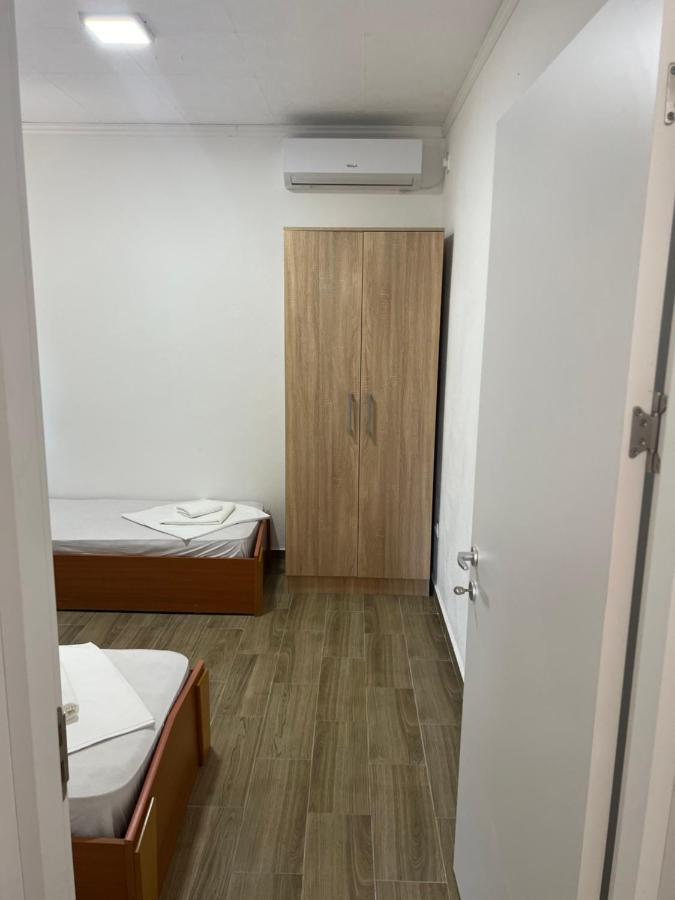 Hidden Villa Apartments Kotor Luaran gambar