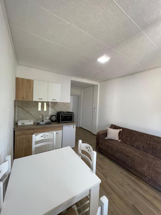 Hidden Villa Apartments Kotor Luaran gambar