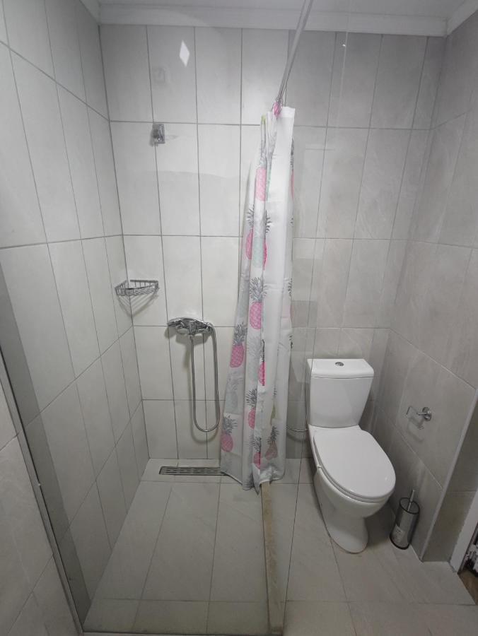 Hidden Villa Apartments Kotor Luaran gambar