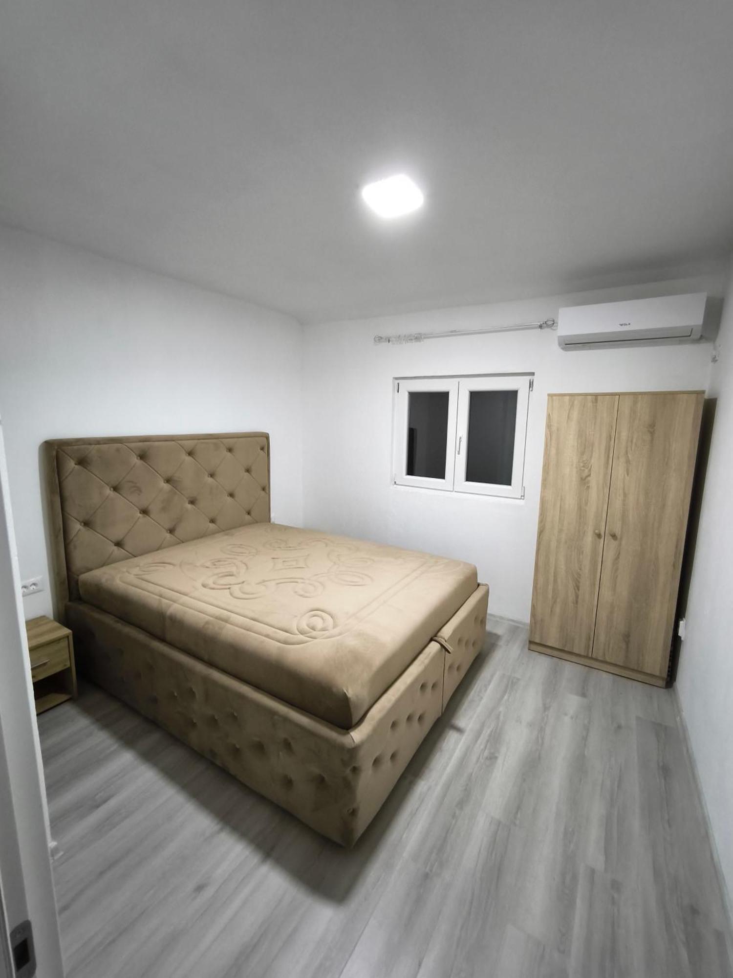 Hidden Villa Apartments Kotor Luaran gambar