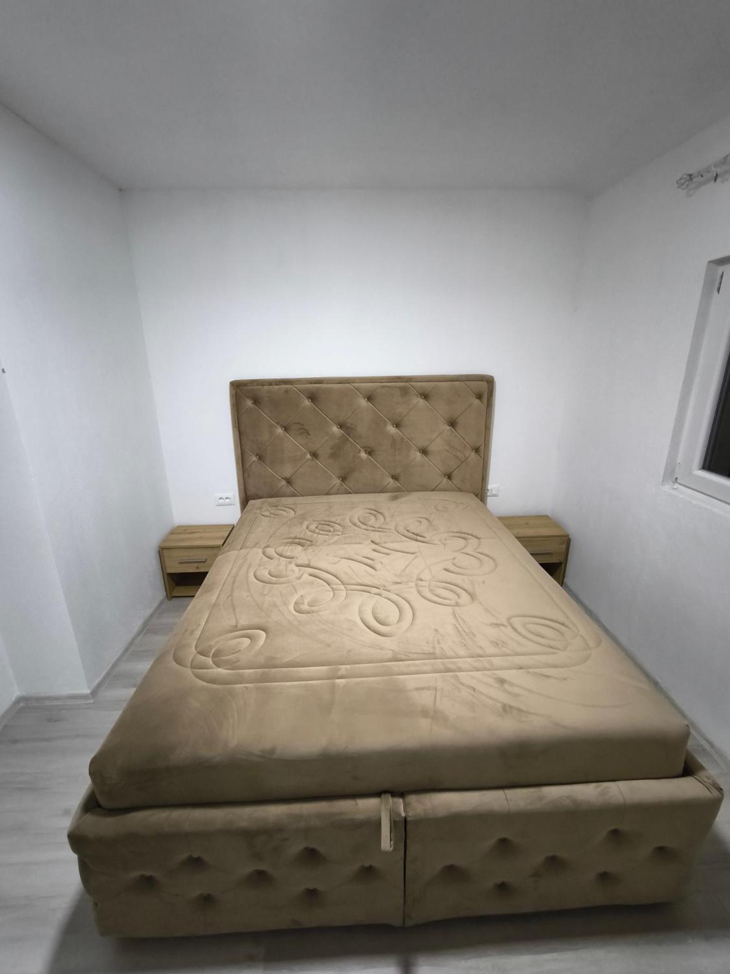 Hidden Villa Apartments Kotor Luaran gambar