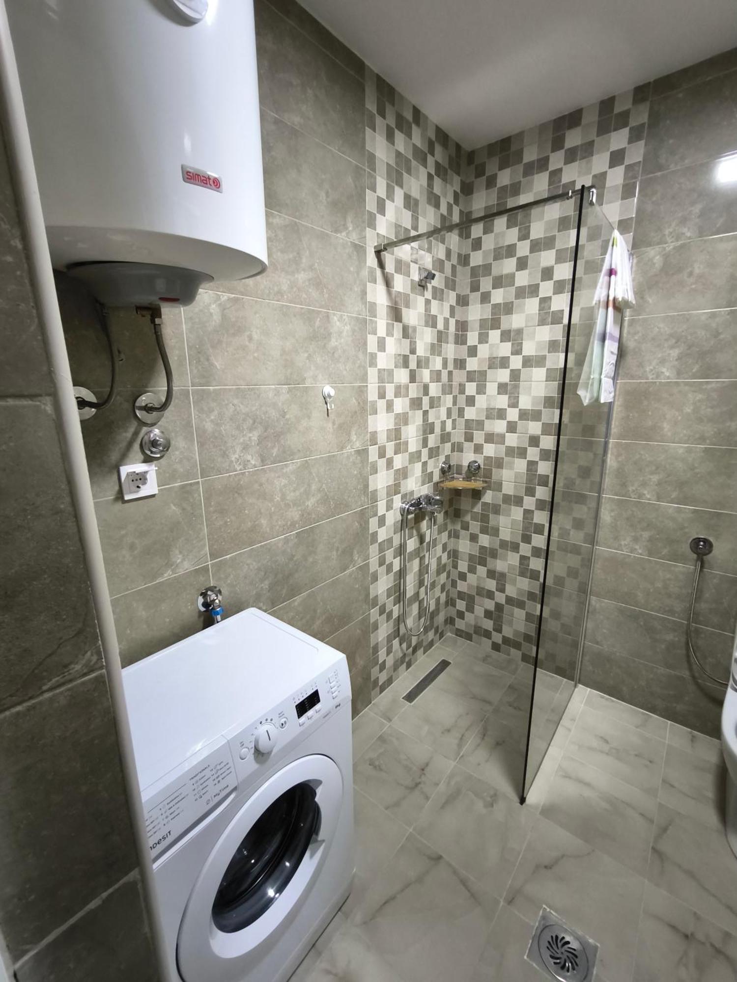 Hidden Villa Apartments Kotor Luaran gambar